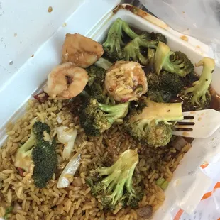 Could have given a little more shrimp but they were fresh and garlic sauce was tasty