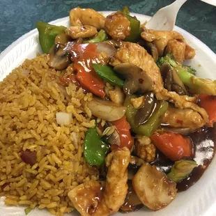 Szechuan chicken lunch special $4.95. Comes with pork fried rice (no egg roll)