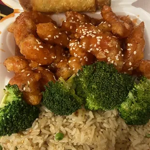 DH4. Sesame Chicken Got me addicted!