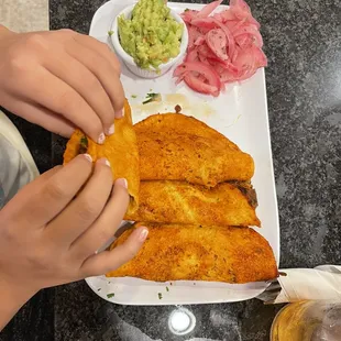 Quesa tacos