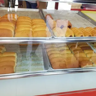 donuts, food, dough desserts