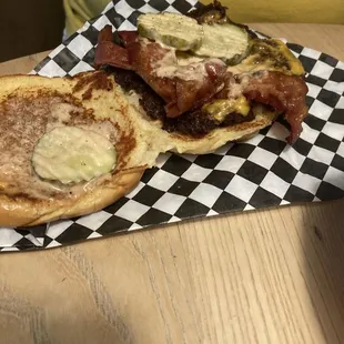 Bacon cheeseburger
