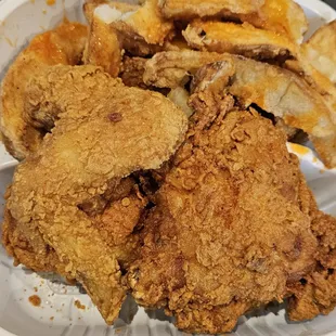 2 Piece Dark + a Spicy Wing!! Magnificent !!