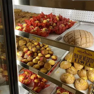 Pan dulce/ sweet breads