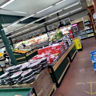 sushi and sashimi, interior