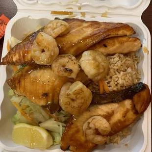 grilled fish, seafood, grilled seafood, fish, food