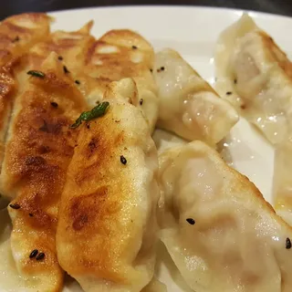 37. Pan Fried Pork Pot Stickers