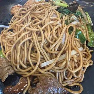 75.House Combination Fried Noodle