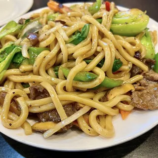 Beef Udon with Black Pepper