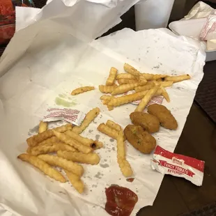 Got a chicken glazed fries were really short .