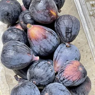 Black figs - Love these, figs are in now in season.