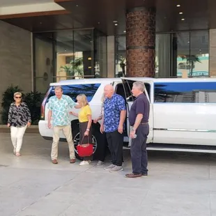 # g r a t e f u l  (Ohana Family ) amazing service highly recommended