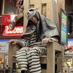 Interesting decorations. There's a lot to look at besides all the bottles of booze.