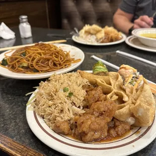 Super Moon Buffet