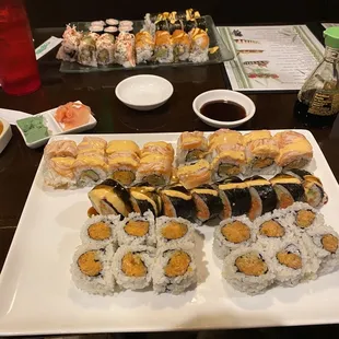 S30. Salmon Amazing Special Roll Spicy Salmon Roll S28. Y2k Special Roll