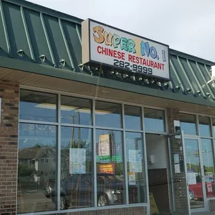 the outside of a restaurant