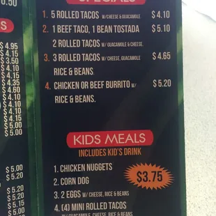 Specials &amp; kids meals