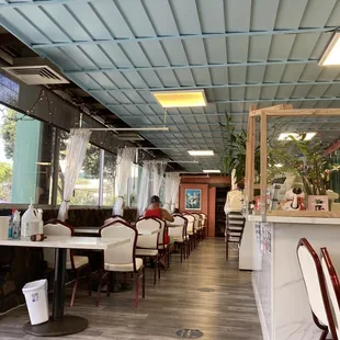 I liked the curtains between each table!!