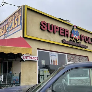 Ahhhhha! That's the entrance -