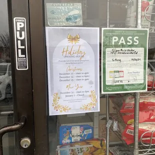 Inaccurate Holiday Hours