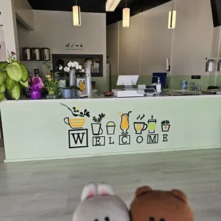 Order, pay, and pick up here