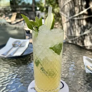 Mo Hehe cocktail. Refreshing!