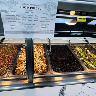 Pancit, late-kare, dinuguan, lumpiang hubad, sisig