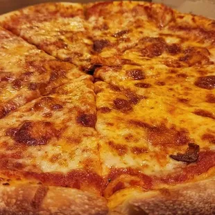 16" Formaggio