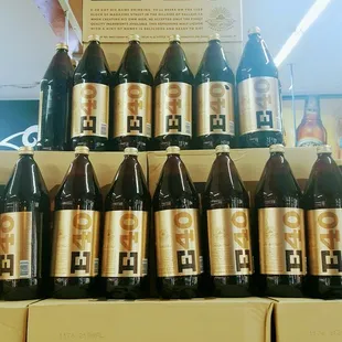 Biggest beer pyramid EVER!