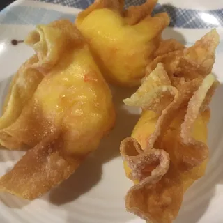Fried Cheesy Wonton(3 Pieces)
