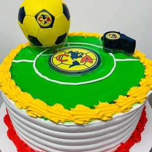 Strawberry shortcake cake, Club America
