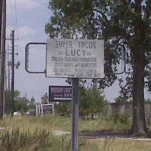 please don&apos;t have an accident looking for the sign