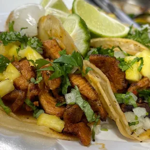 Tacos al pastor