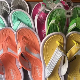 The cheap flip flop haul. Score!
