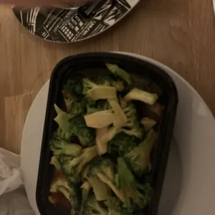 Broccoli in garlic sauce