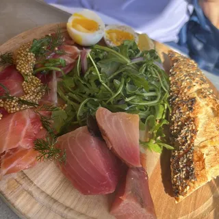 LOX SCHMEAR SALAD