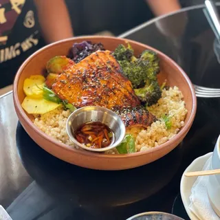 UMAMI SALMON BOWL