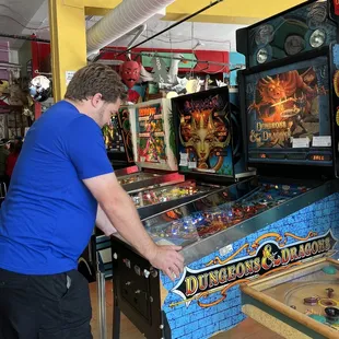 Dungeons and Dragons Pin Ball Game