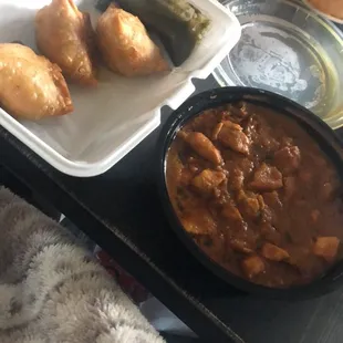 Chicken Vindaloo and Samosas