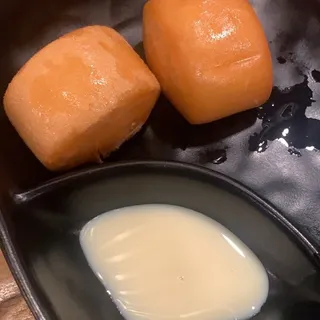 Fried Bun with Condensed Milk