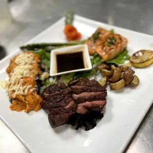 Chateaubriand, Salmon with Roasted Potatos