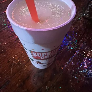 Large margarita, regular flavor, no salt rim.
