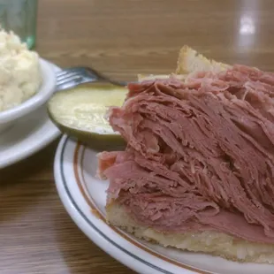 Superior Deli Restaurant: Half Reuben with potato salad side