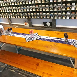 Custom-designed table runners for Prost!