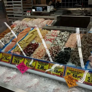 a display of seafood