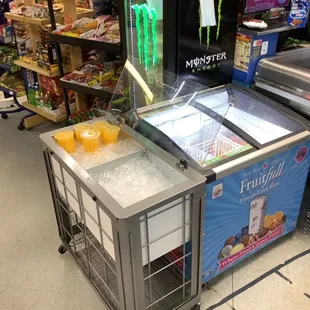 Keep calm  and drink Delicious Fresh squeezed orange juice