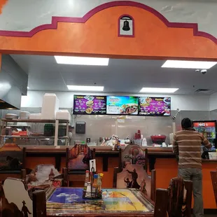 Place order here, it will be brought to your table. When you&apos;re done eating, they ean the mess, tip accordingly.