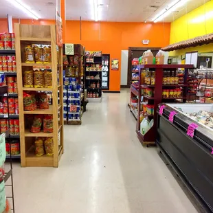 Well lit, clean, and organized