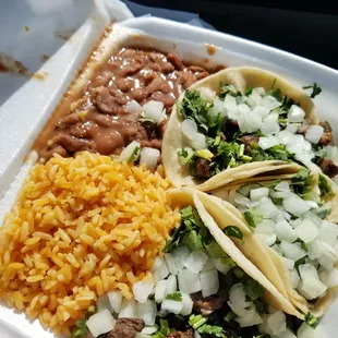Three taco meal to go.