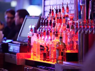 Cleats Bar & Grill